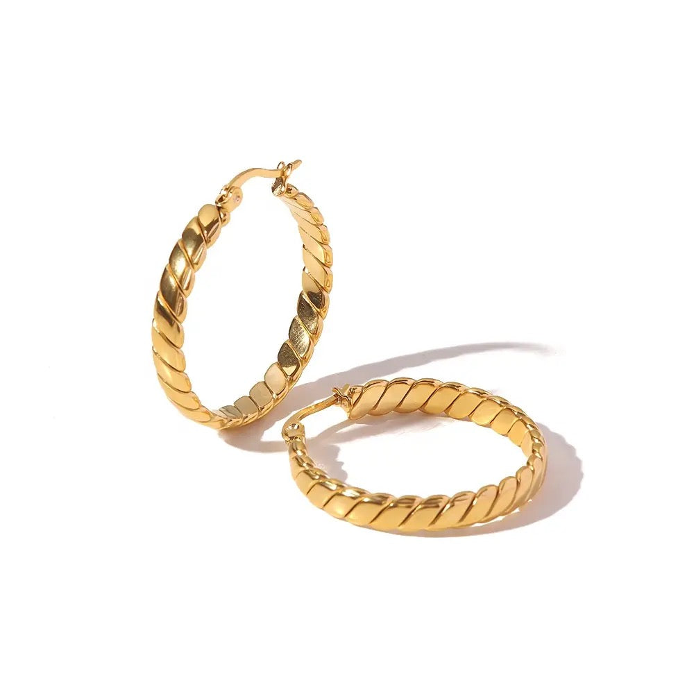 Signature Bold Hoop Earrings