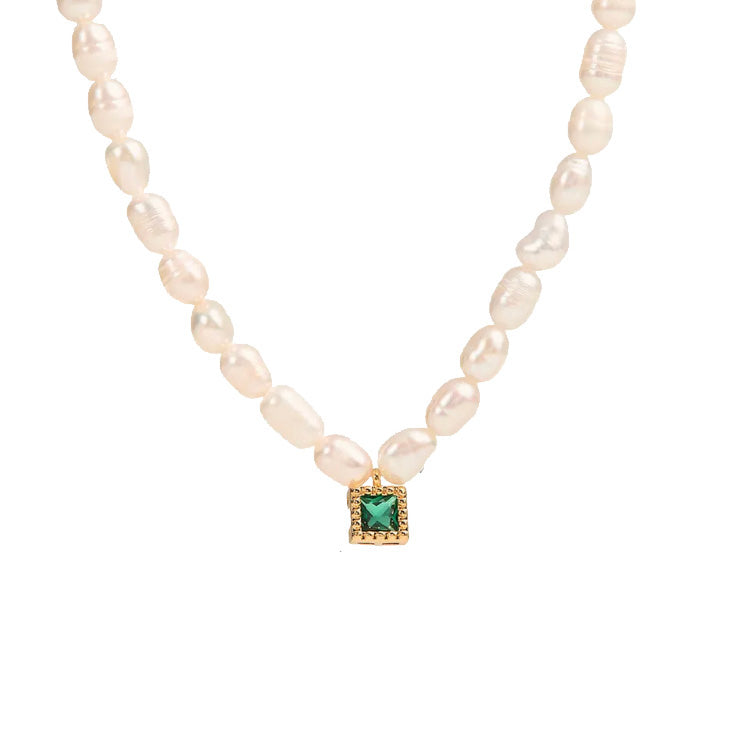 Celebrity Pearl Choker Necklace