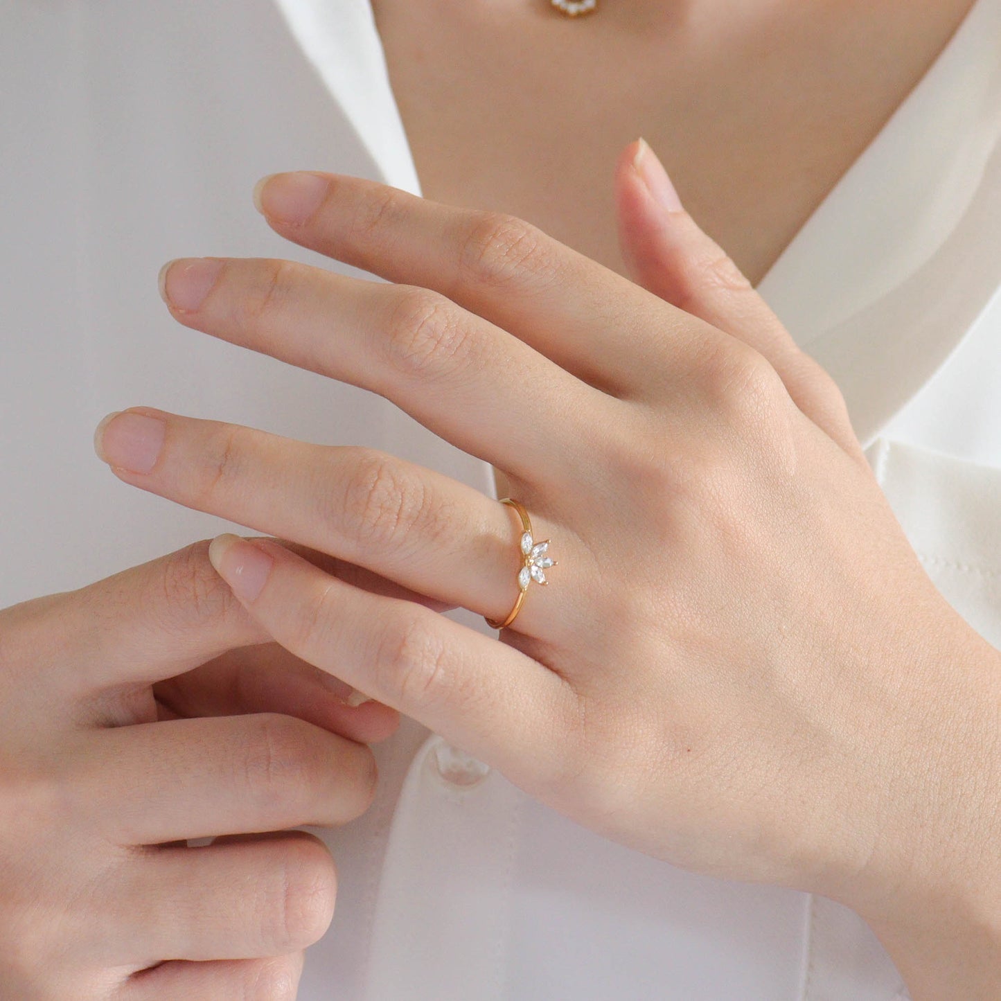 Little Crown Gold Ring