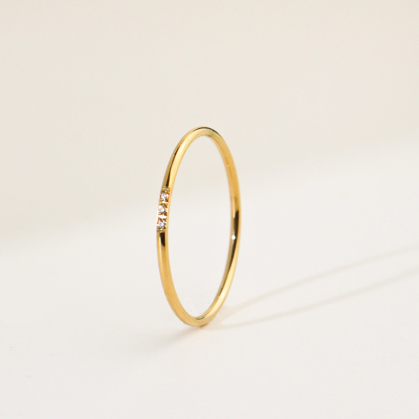 Minimal Cubic Gold Ring