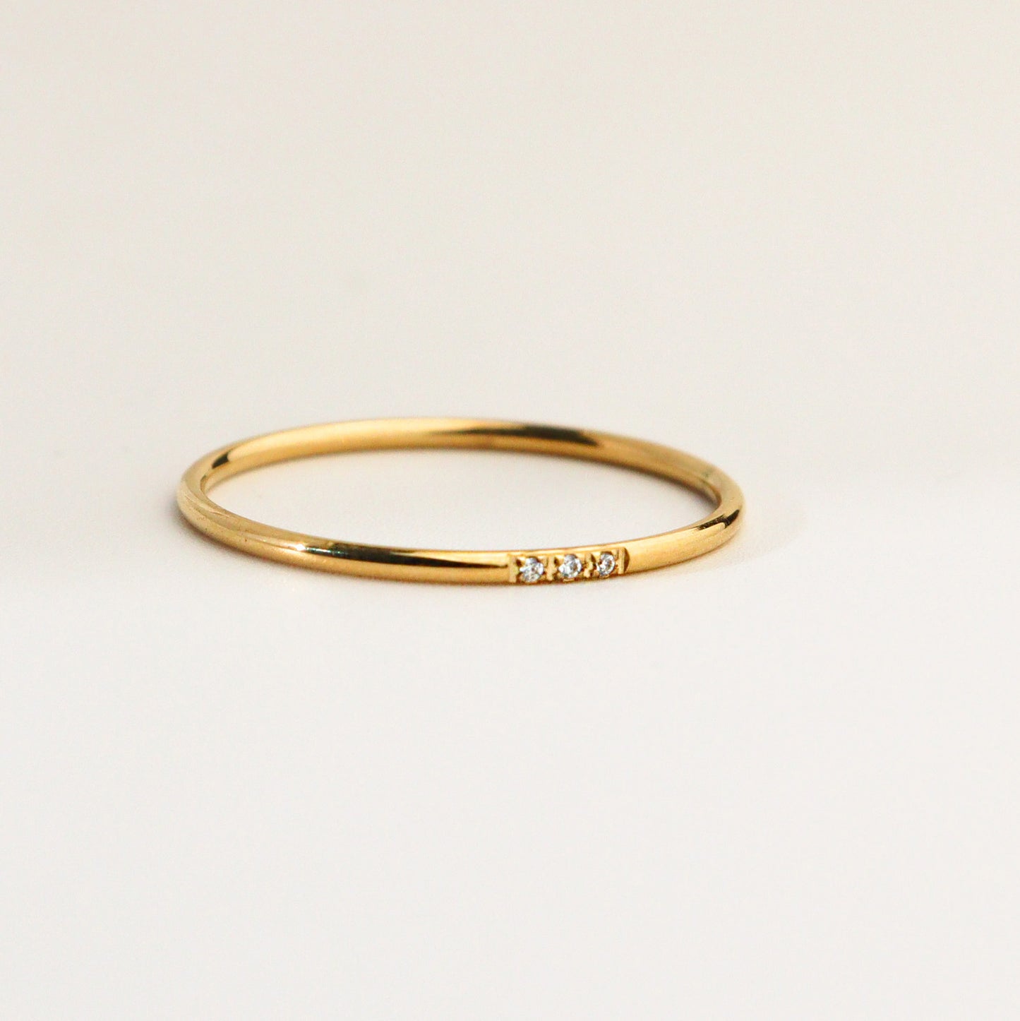 Minimal Cubic Gold Ring