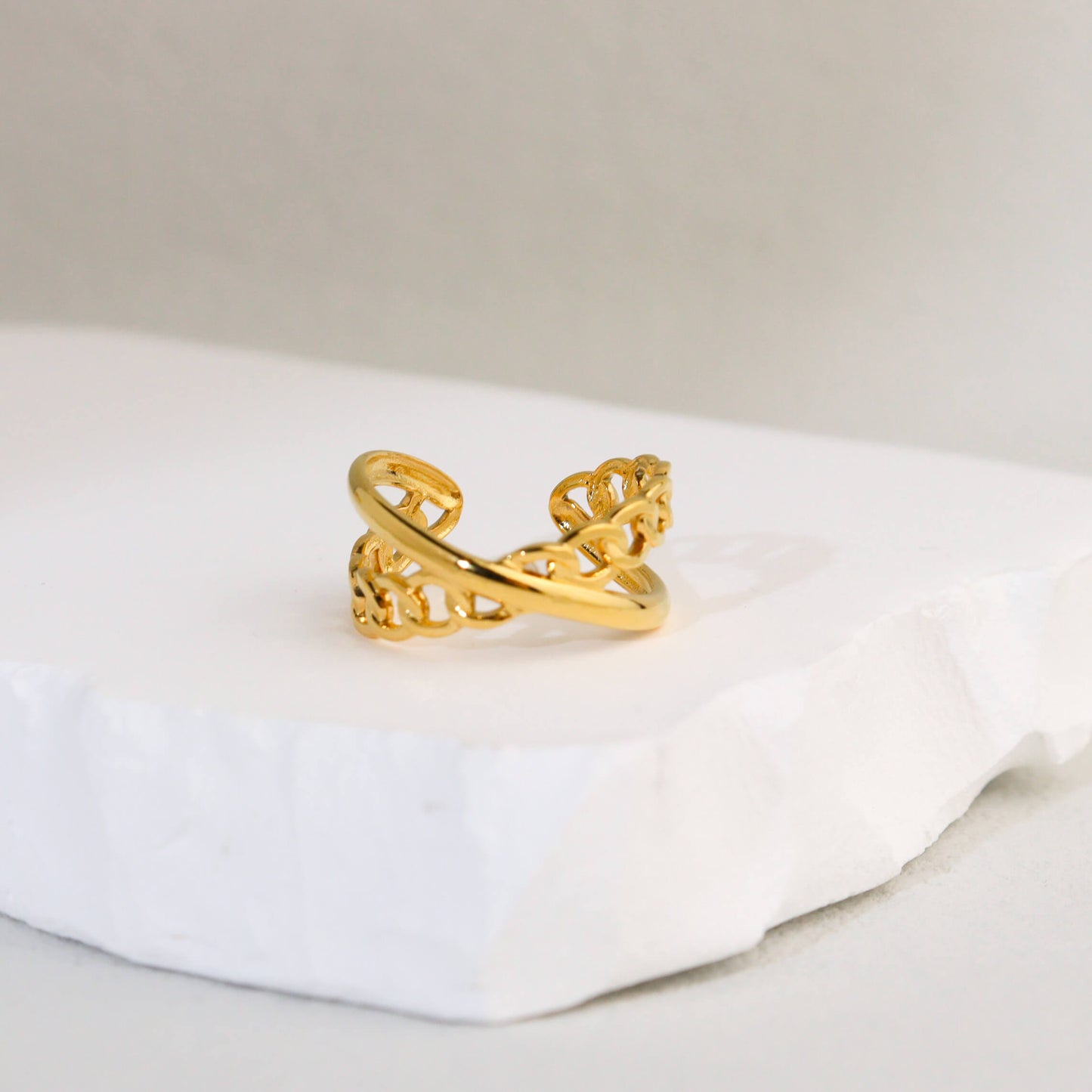 Unchaining Gold Open Ring