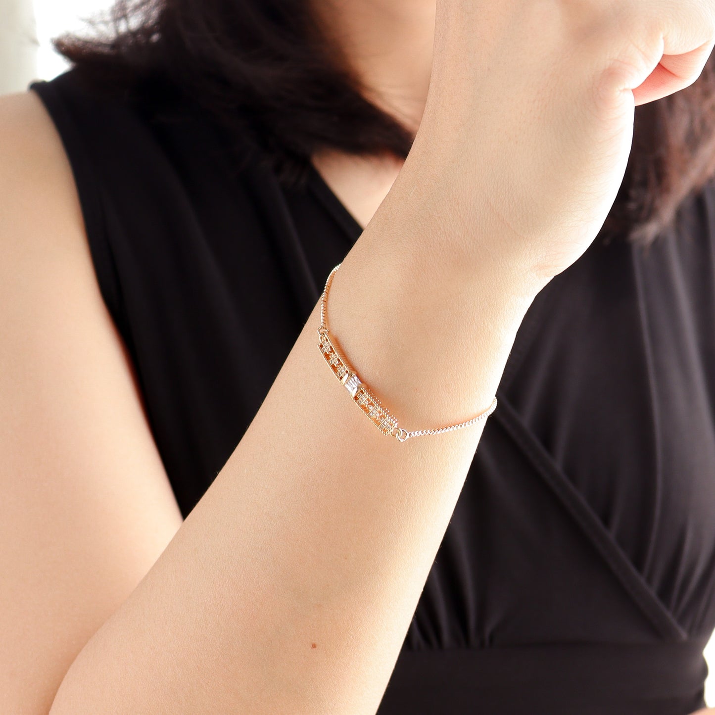 Box Out Gold Bracelet