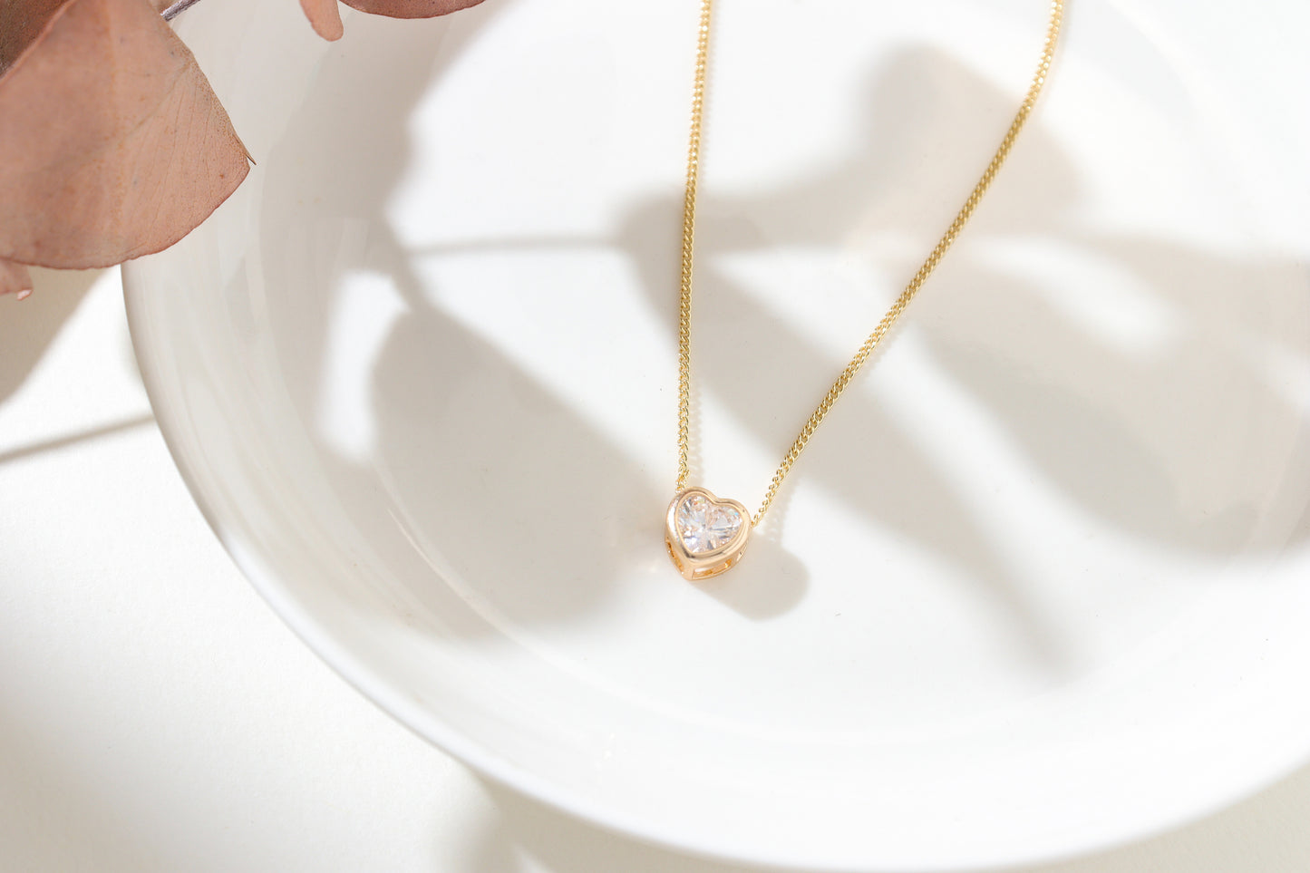 Simple Love Gold Necklace