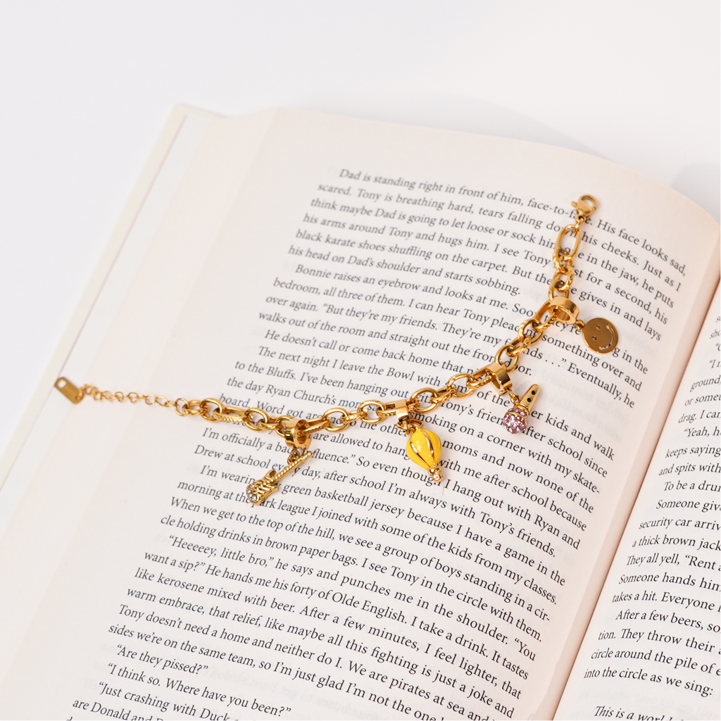 Textured Chain Gold Bracelet