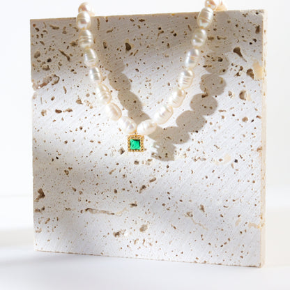 Celebrity Pearl Choker Necklace