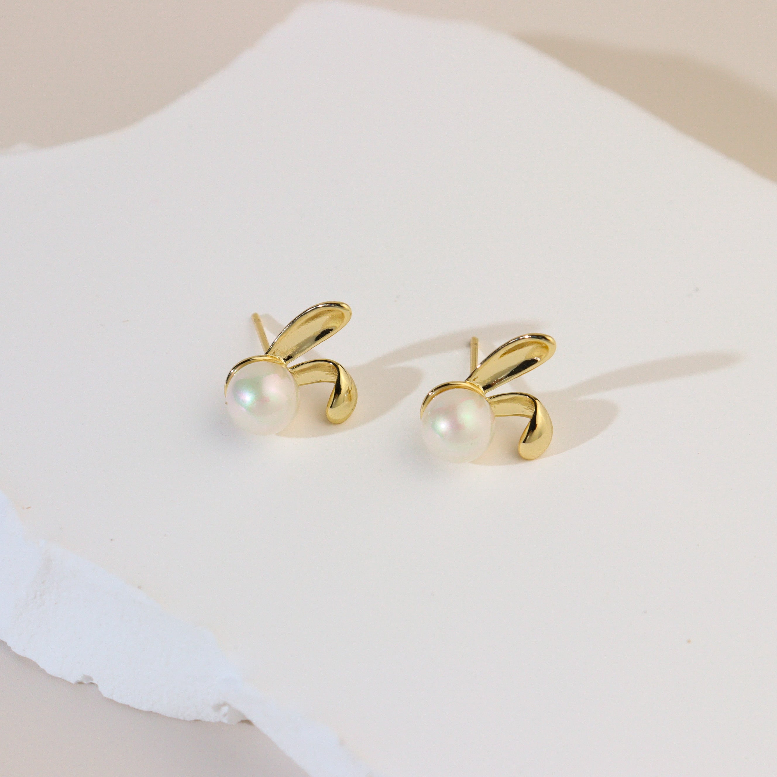Bunny Pearl Stud Earrings