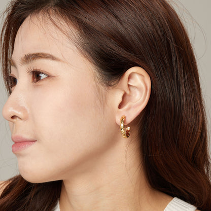 Coco C-Hoop Clip On Earrings