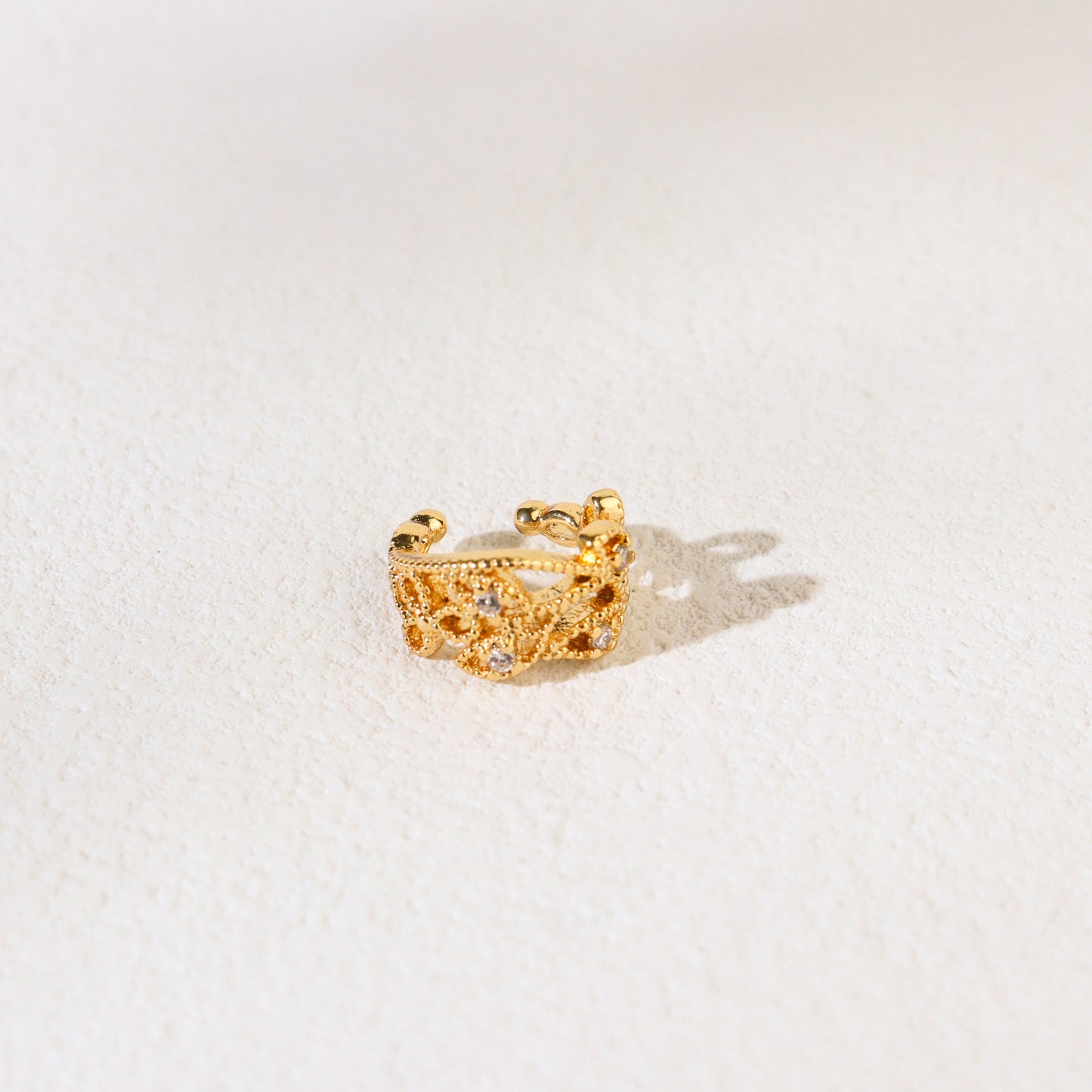 Ear Cuff de Palace