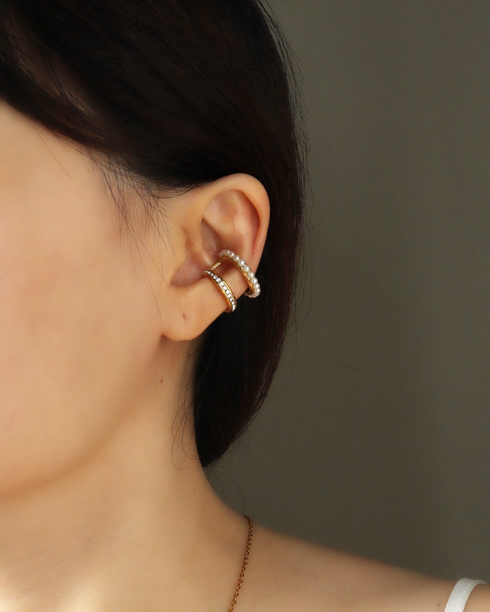 Pillars Pearl Gold Ear Cuff