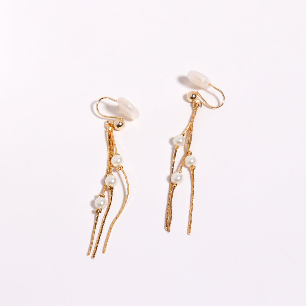 Pearly Drop Clip On Earrings