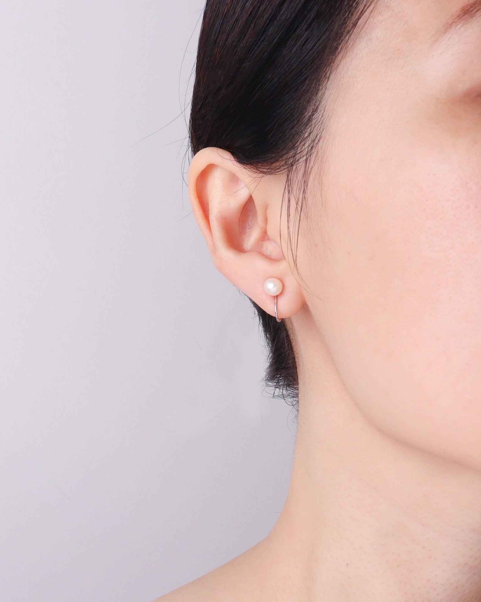 Just Pearl Clip On Earrings