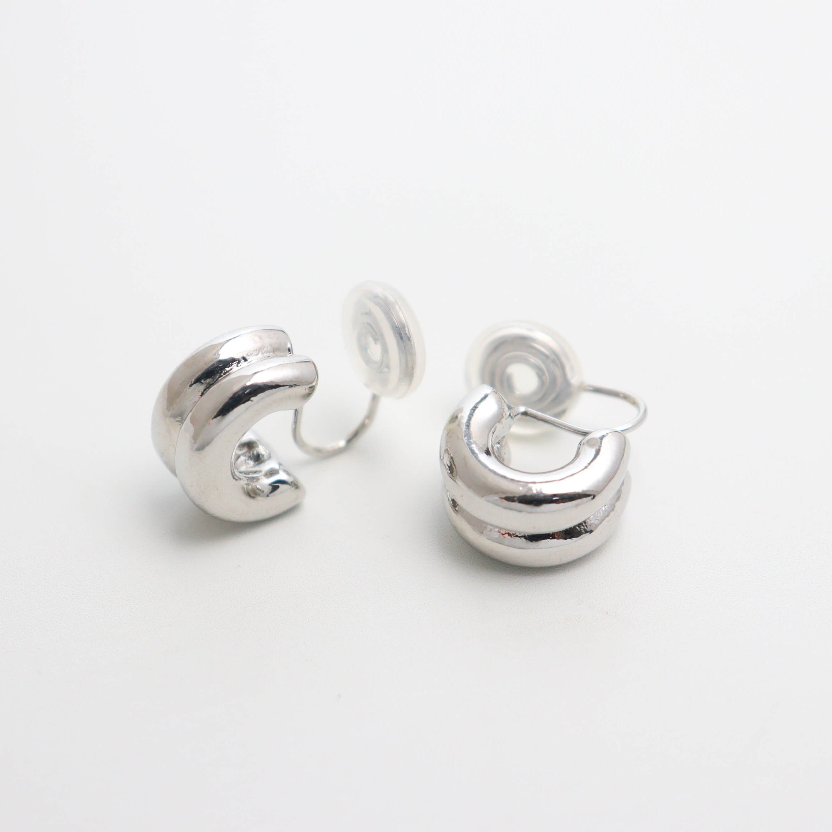 Duple Curve Clip On Earrings