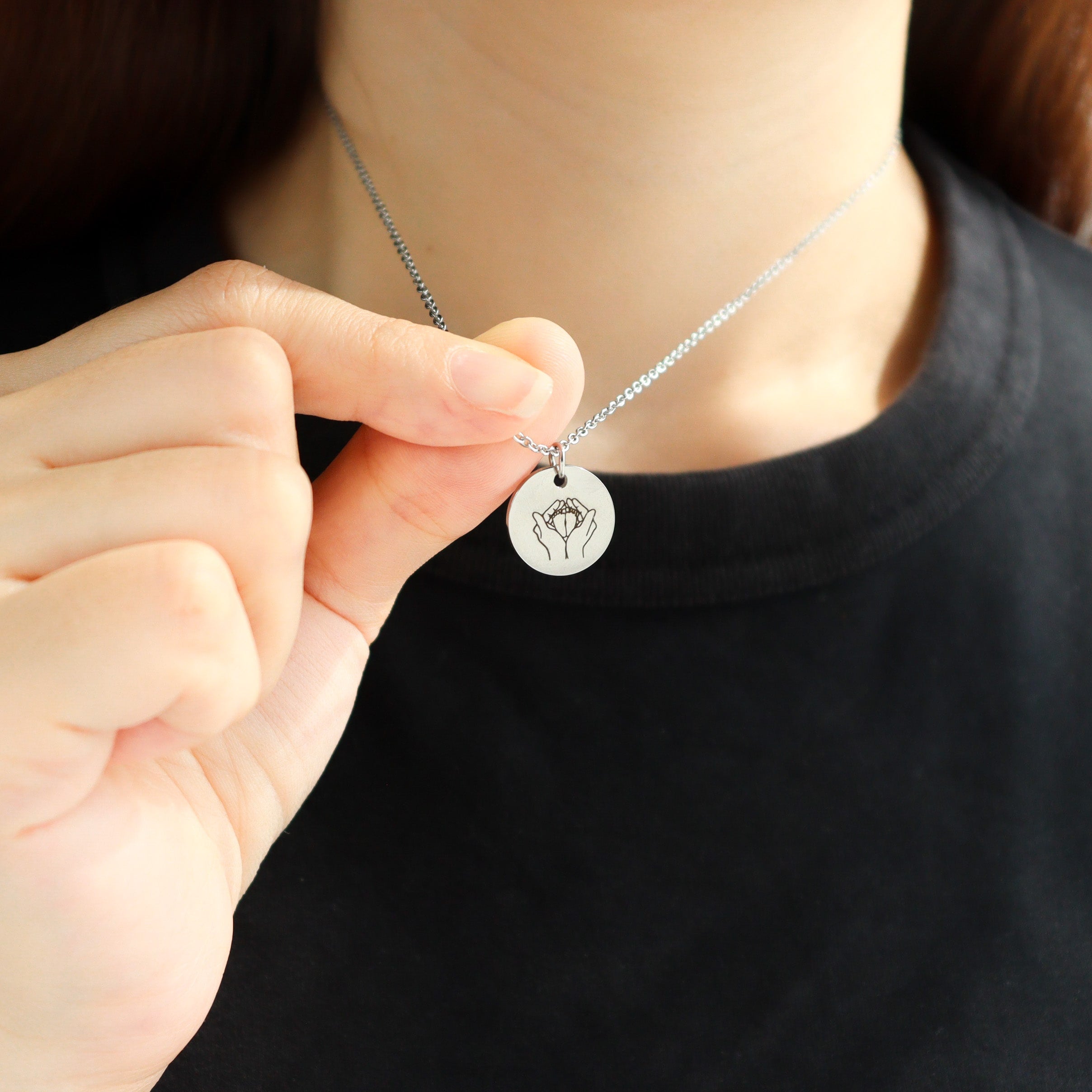 Personalized Portrait Illustration Engraved Necklace