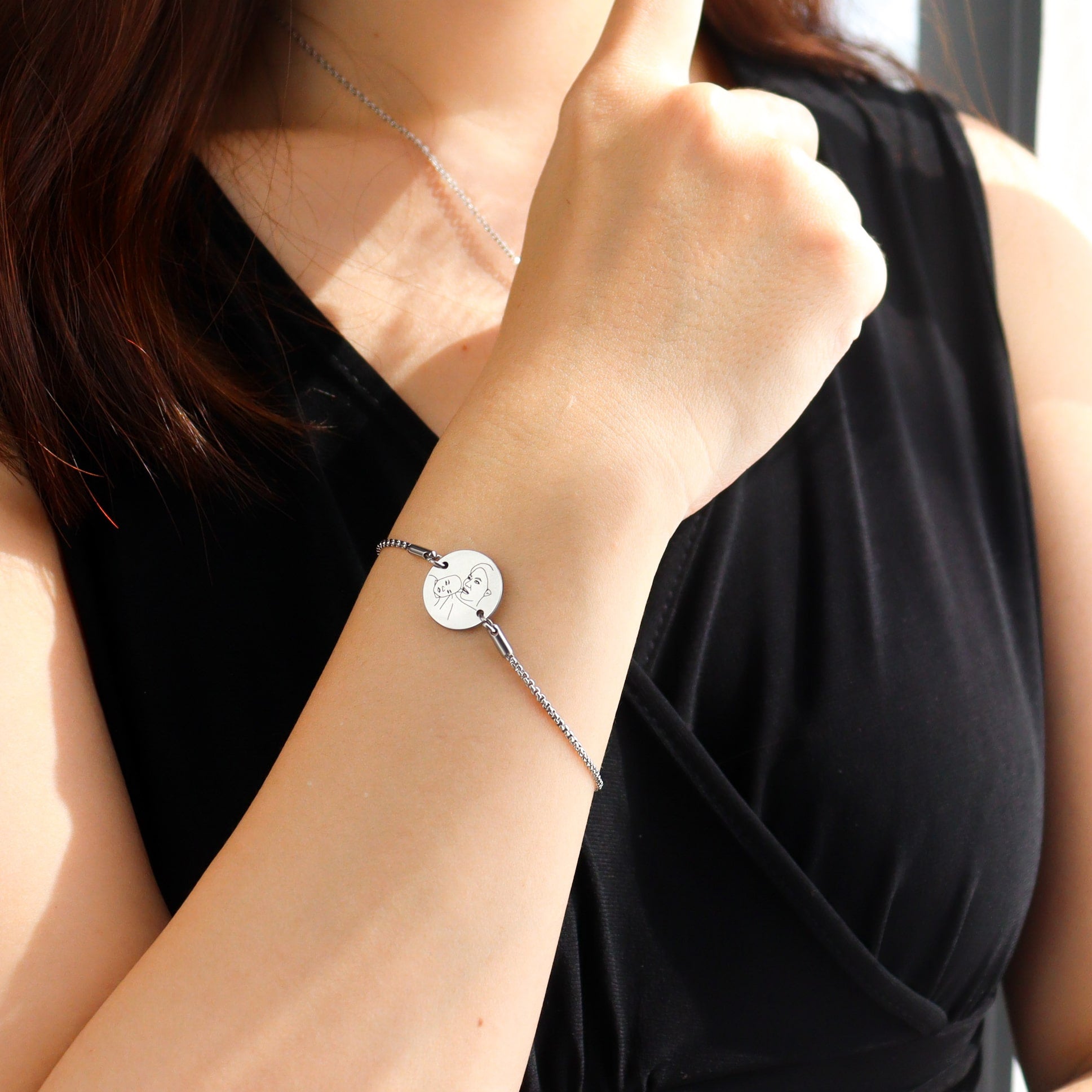 Personalized Portrait Illustration Engraved Bracelet