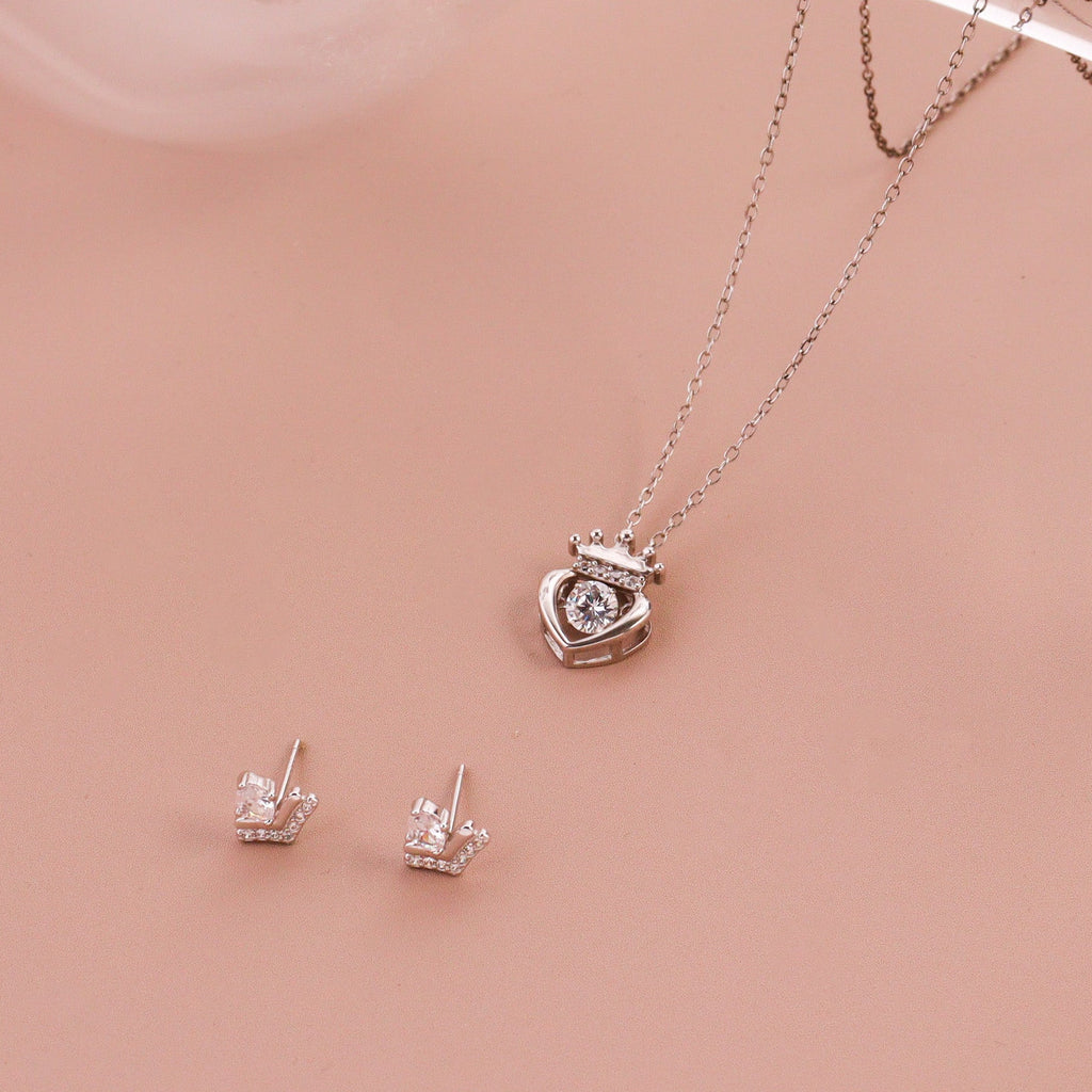 Dancing Crown Silver 925 Necklace