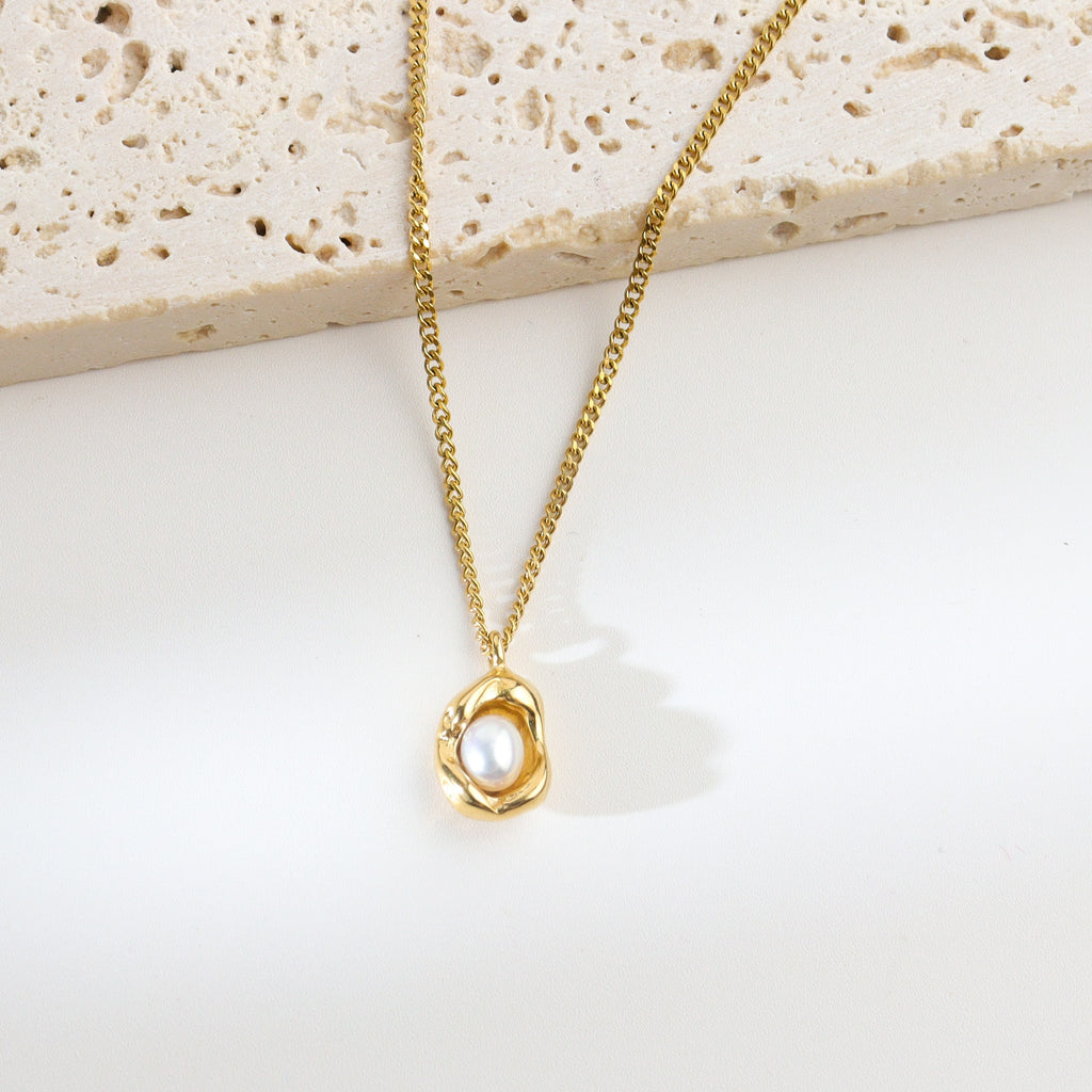 Pearl Oyster Necklace