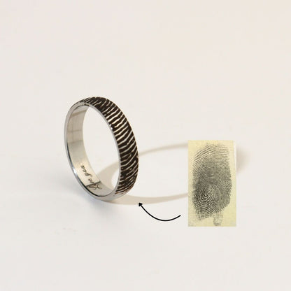 Engrave Classic Band Silver Ring