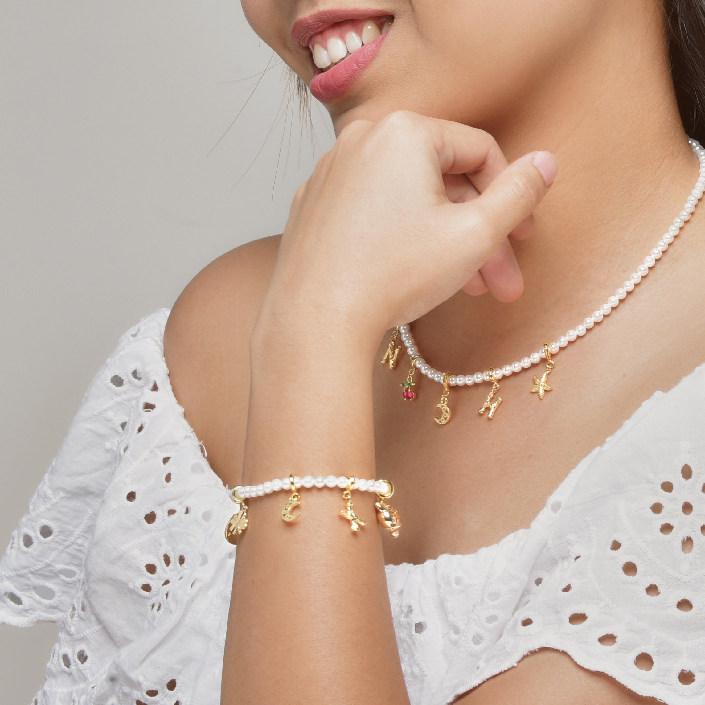 Build Your Charm Pearl Bracelet
