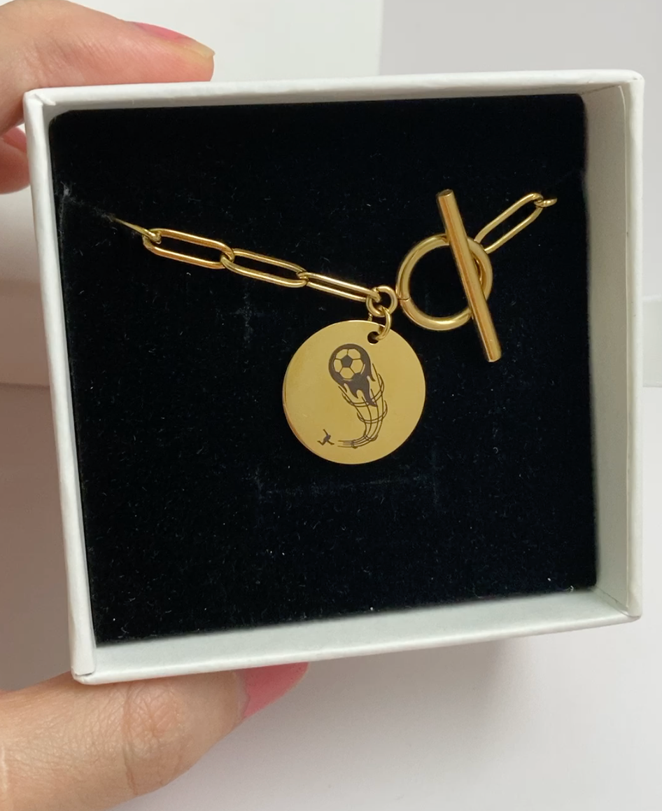 Engrave Your Round Charm Bracelet