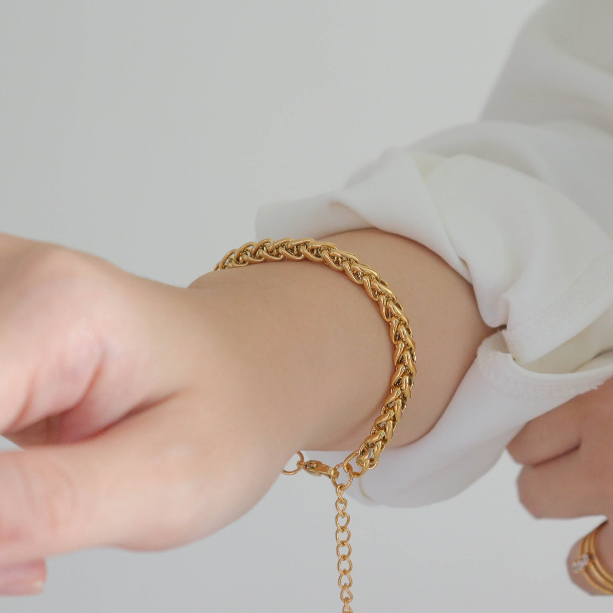 Rope Chain Gold Bracelet