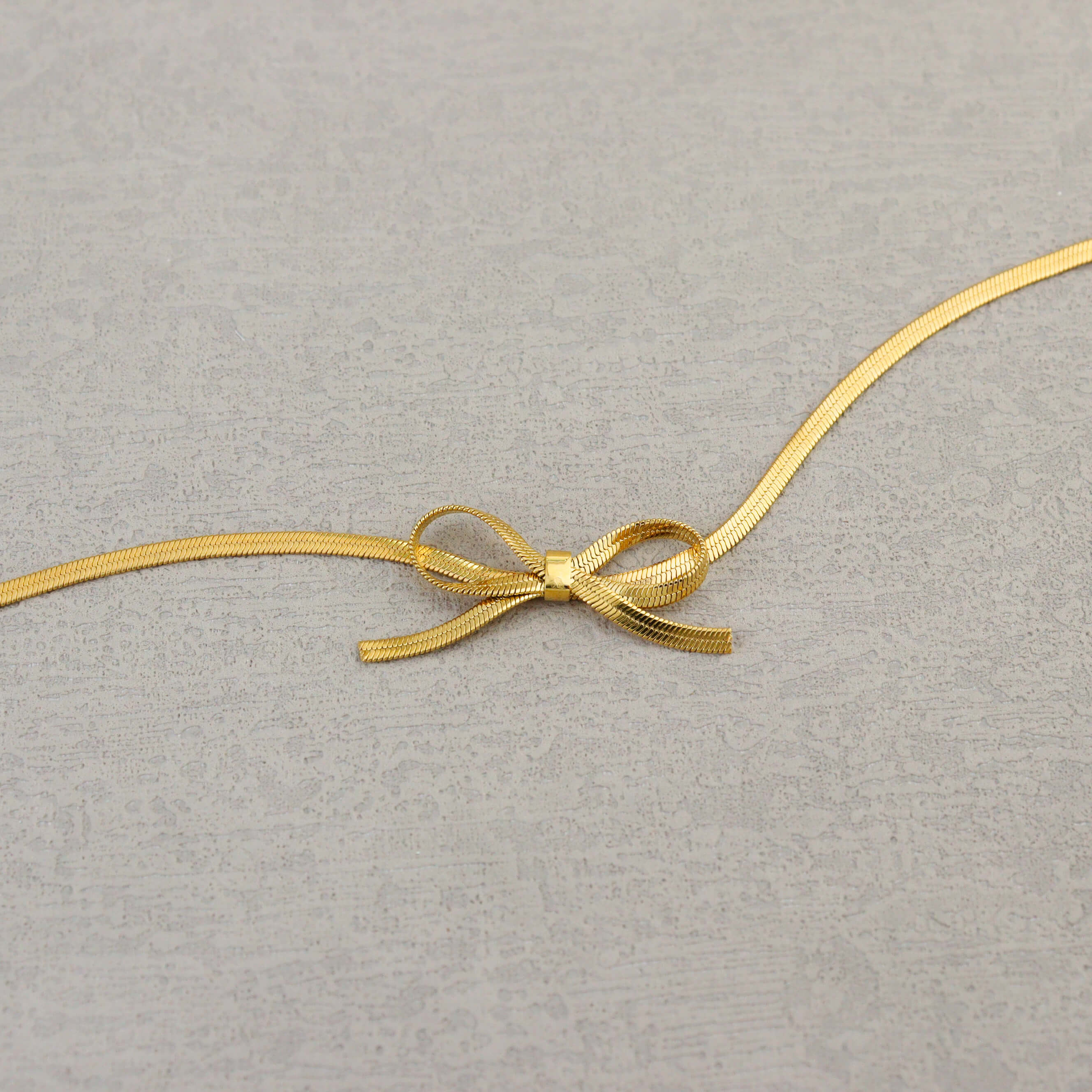 Skinny Bow Gold Bracelet