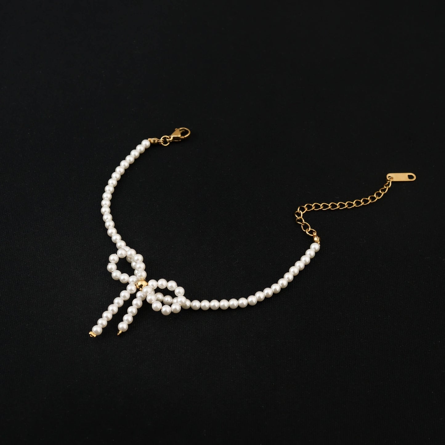 Angle Bow Bracelet