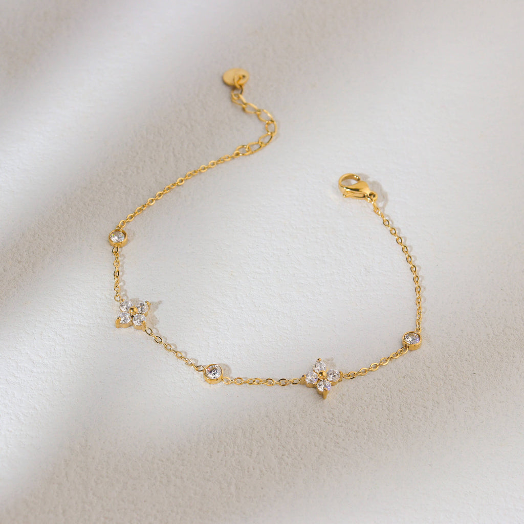Shimmer Clove Gold Bracelet