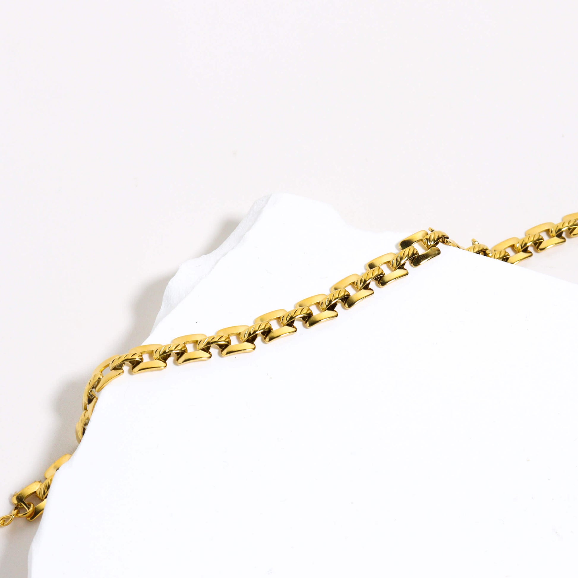 Watchless Gold Bracelet