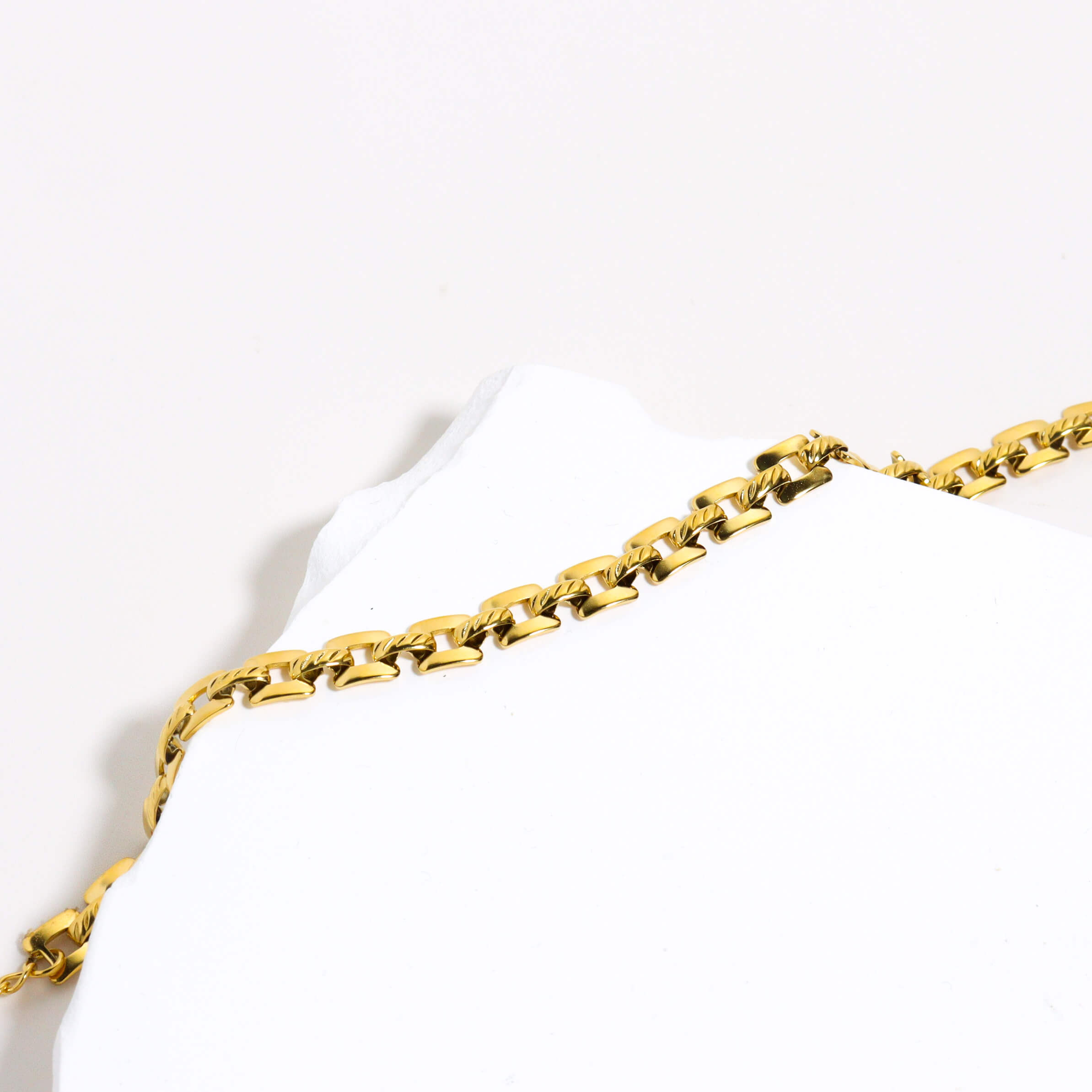 Watchless Gold Bracelet