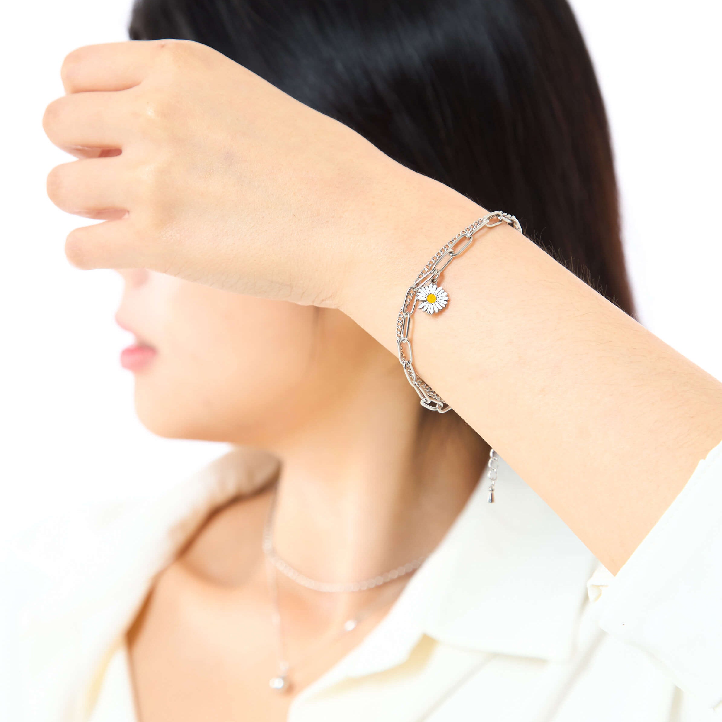 Dainty Daisy Layered Bracelet