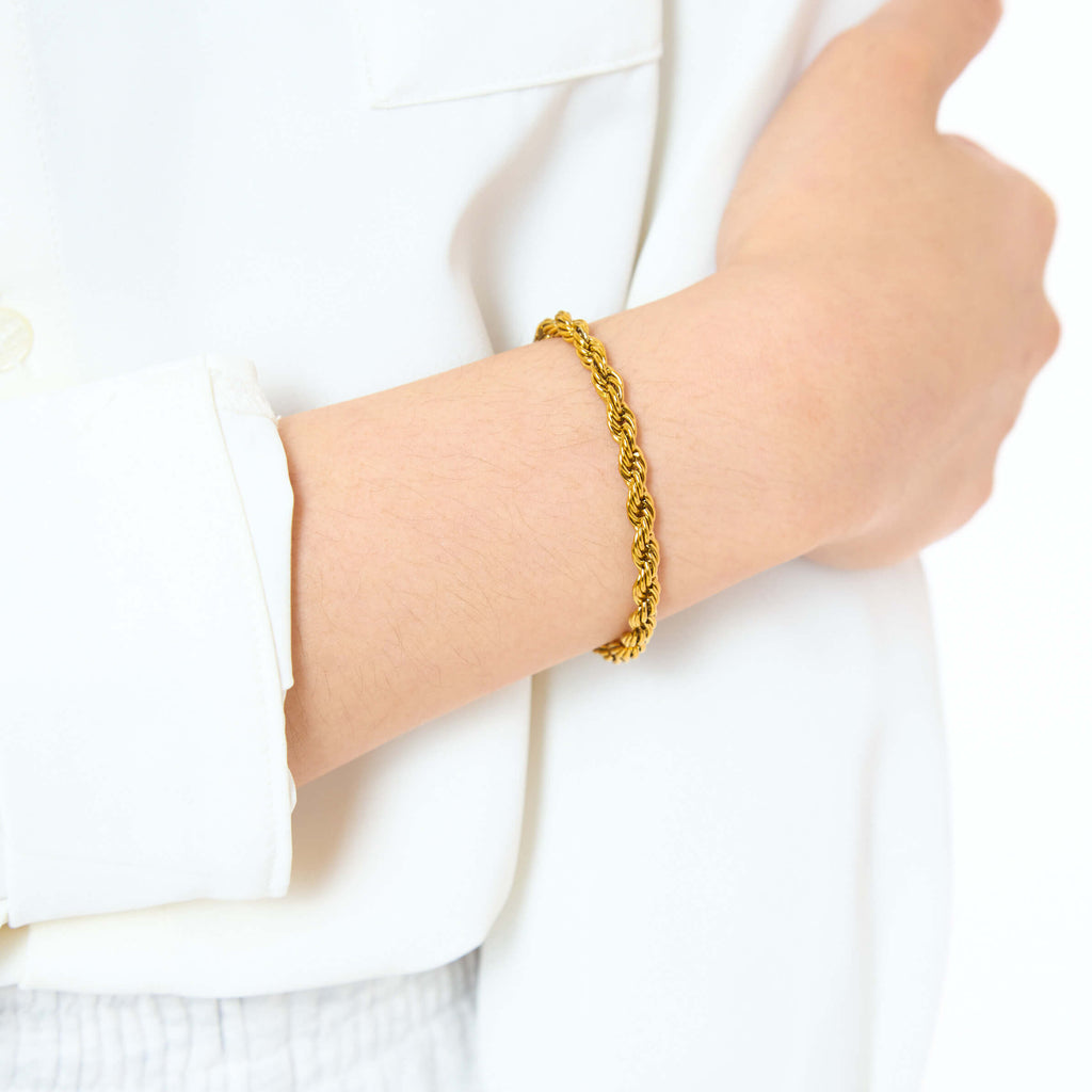 Twisted Rope Chain Gold Bracelet