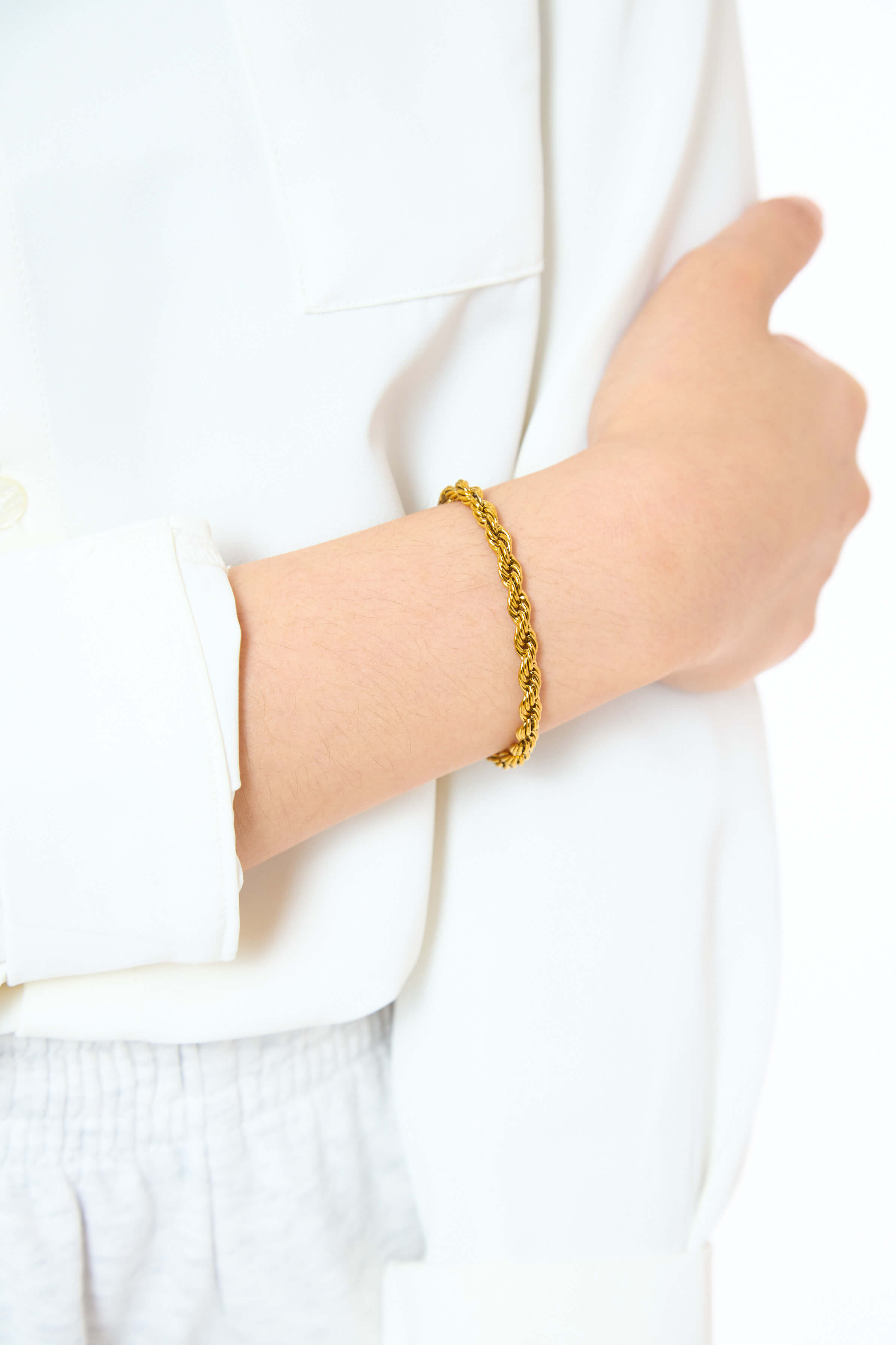 Twisted Rope Chain Gold Bracelet