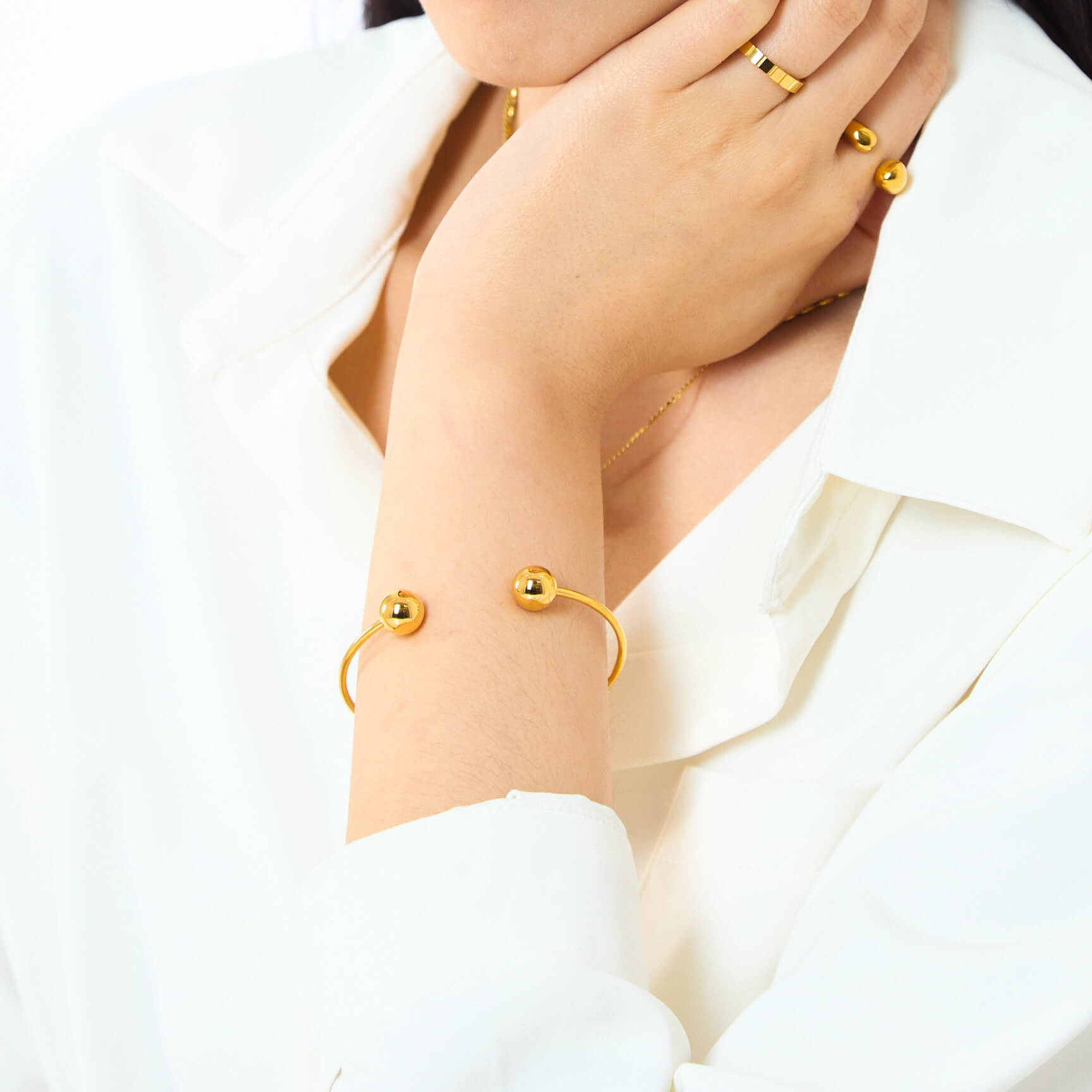 Vitality Sphere Gold Bangle