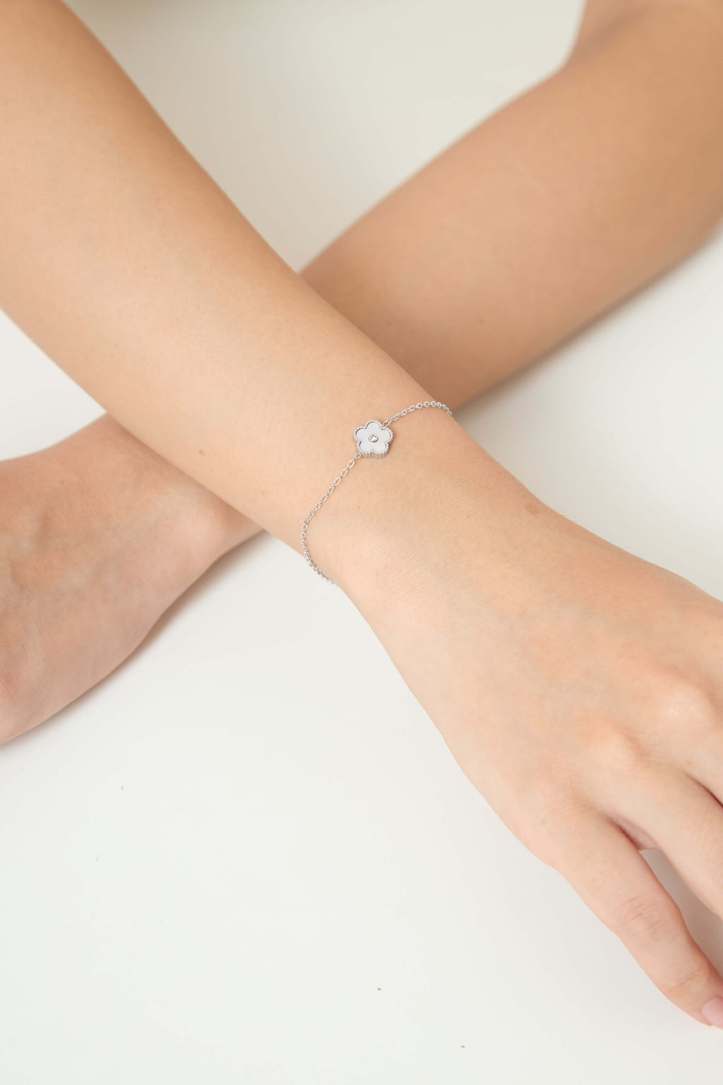 Silver Bold Satta Petal Bracelet