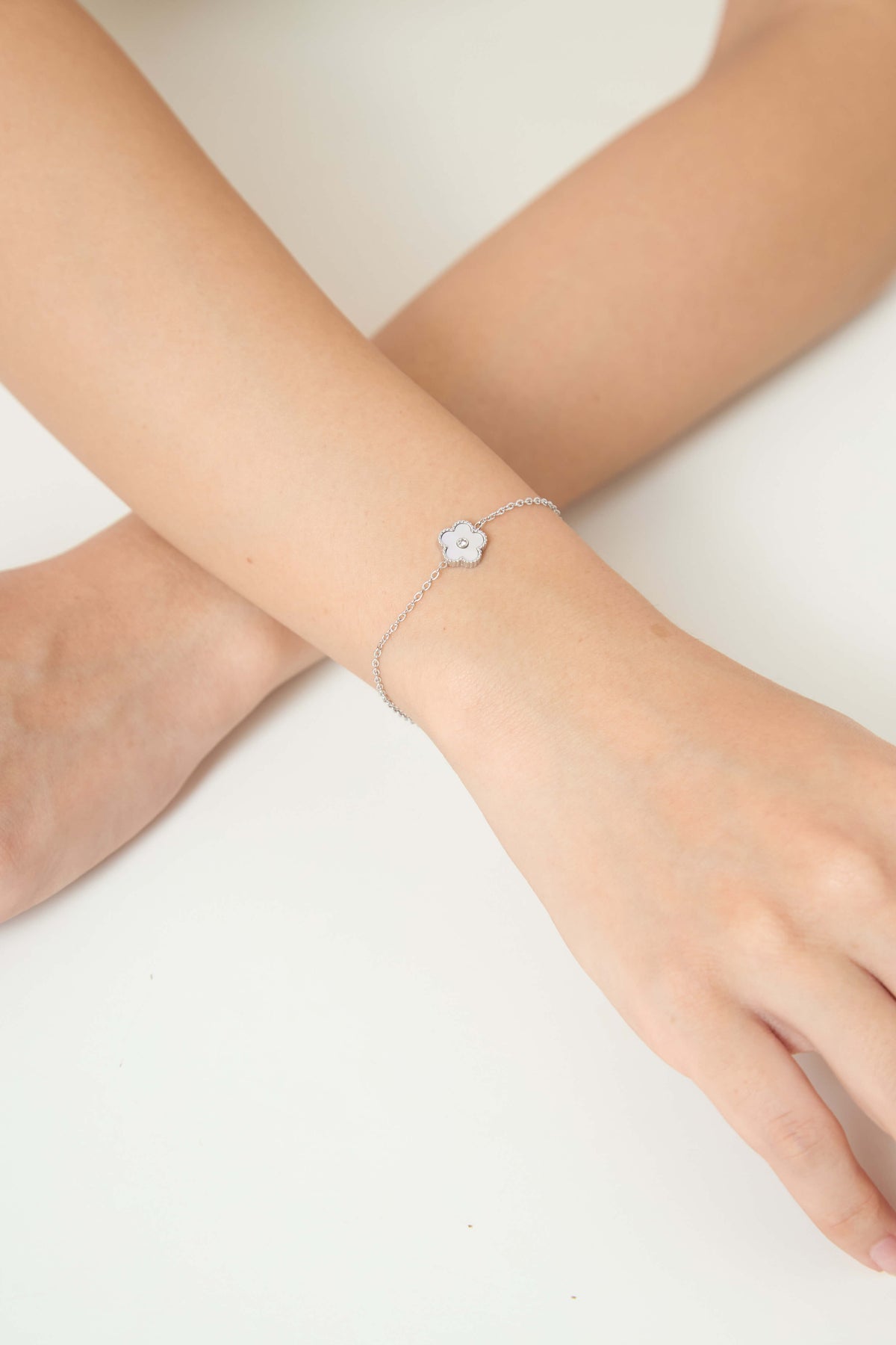 Silver Bold Satta Petal Bracelet