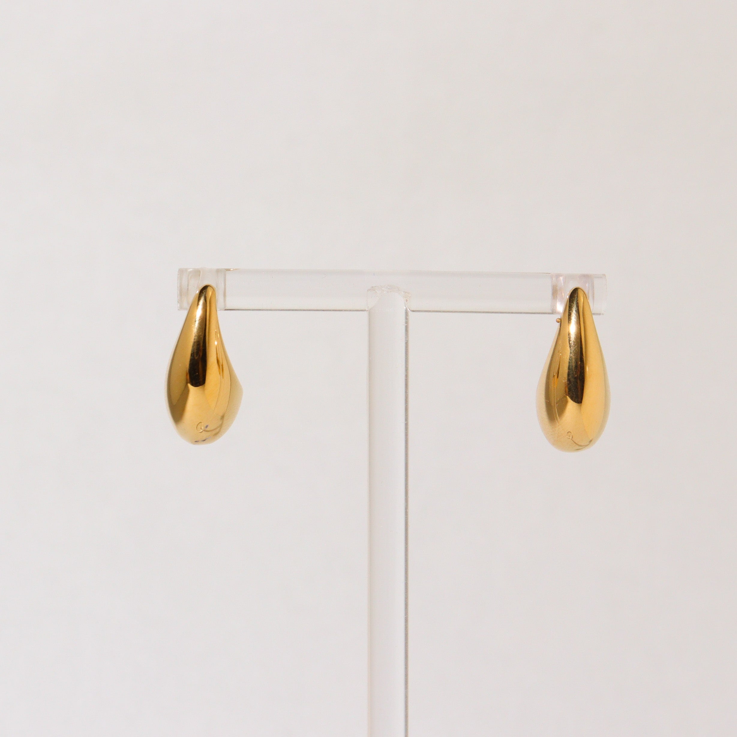Droplet Gold Earrings