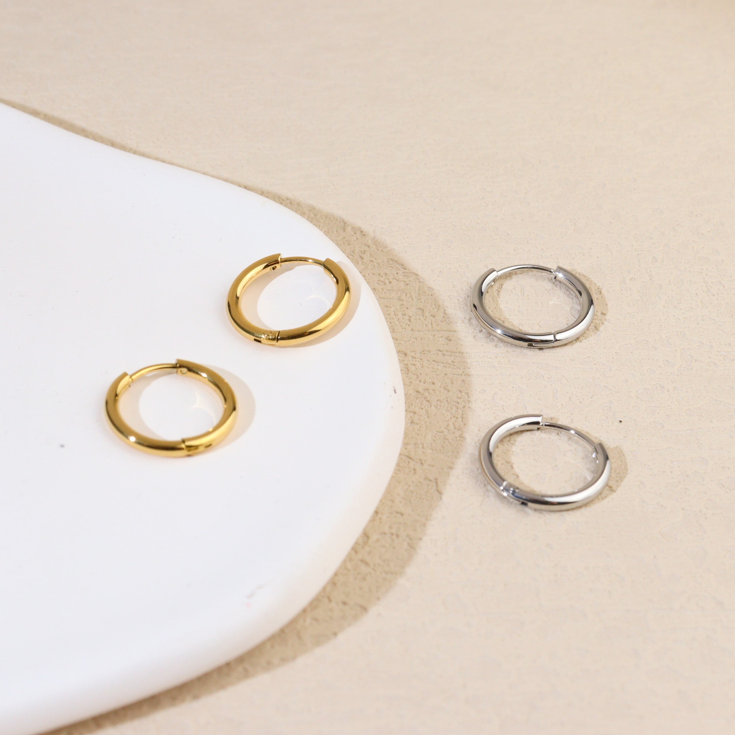 Ronde Hoop Earrings