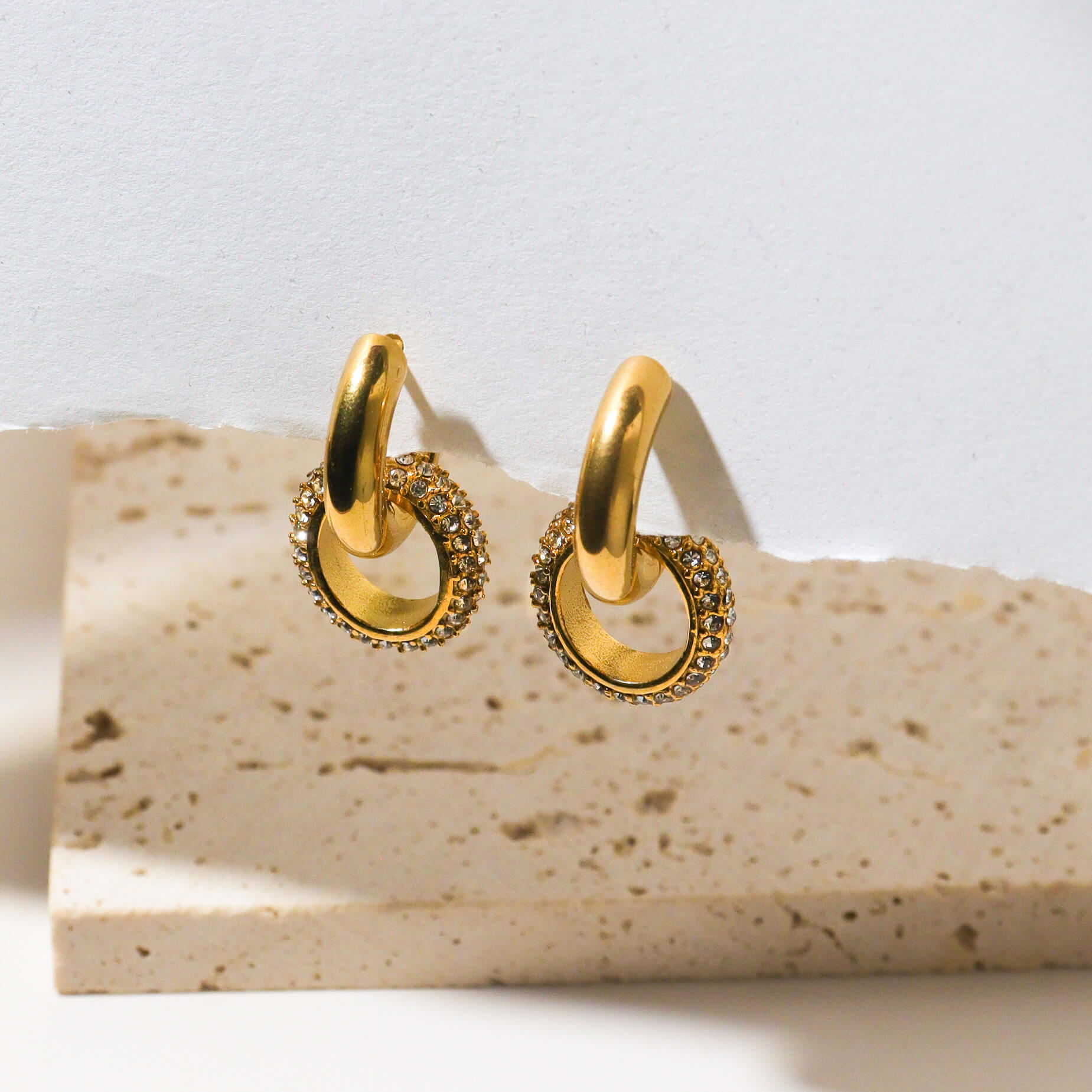 Glamorous Wheel Gold Hoop Earrings