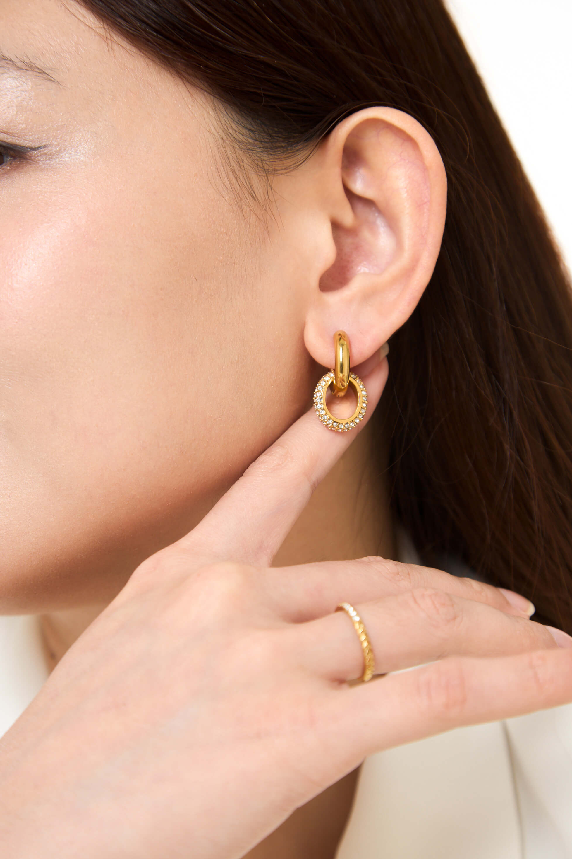 Glamorous Wheel Gold Hoop Earrings