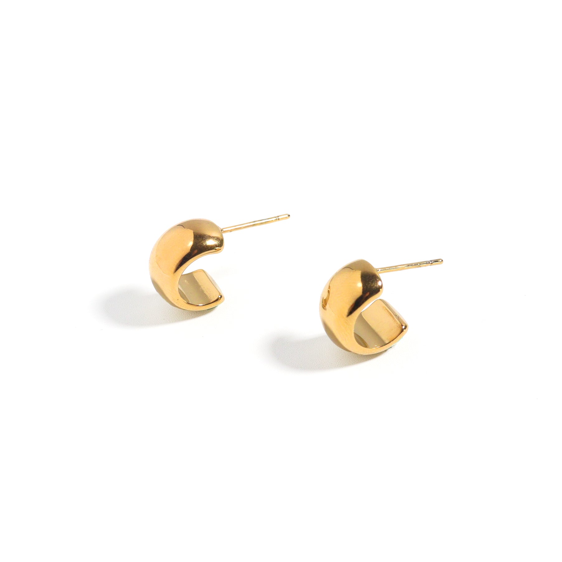 Gold Bold Curve C-Hoop Earrings