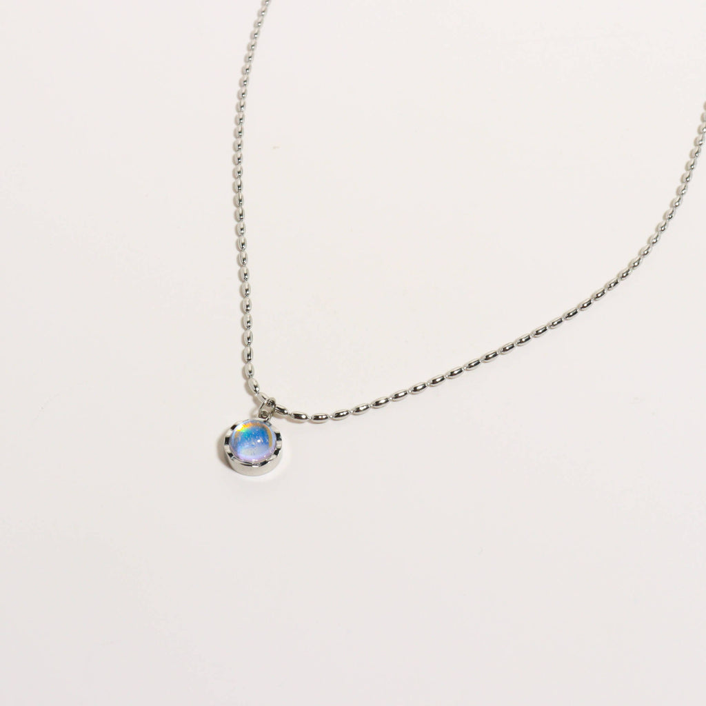 Moody Moonstone Necklace