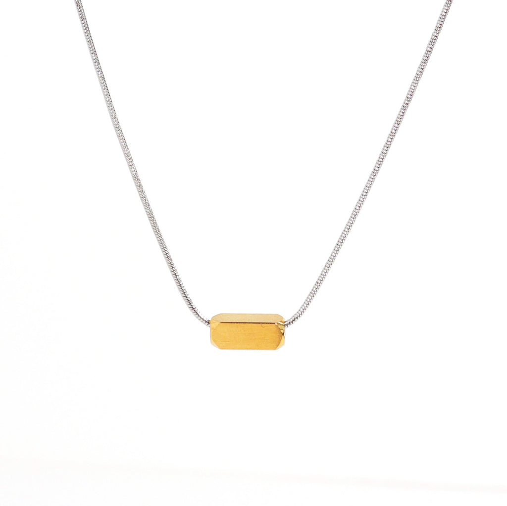 Minimal Recprism Gold Necklace