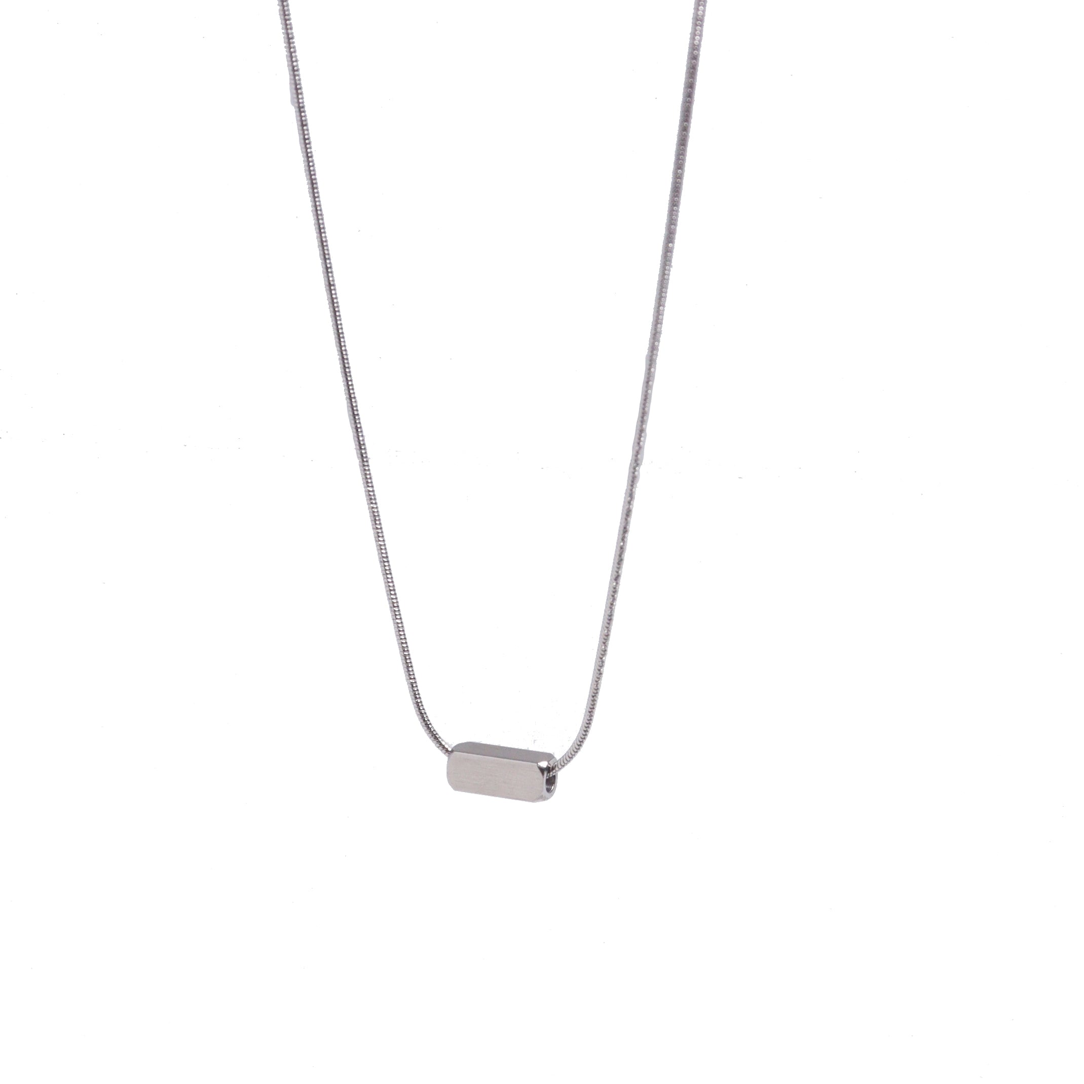 Minimal Recprism Silver Necklace