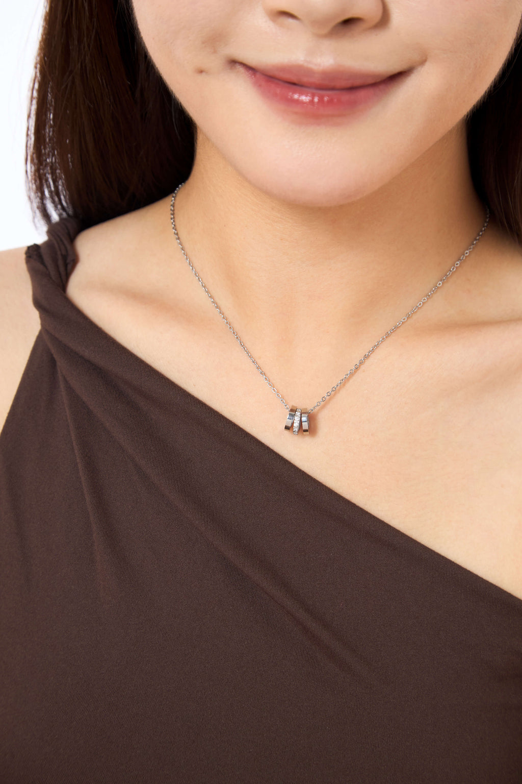 Semi Fluid Silver Necklace