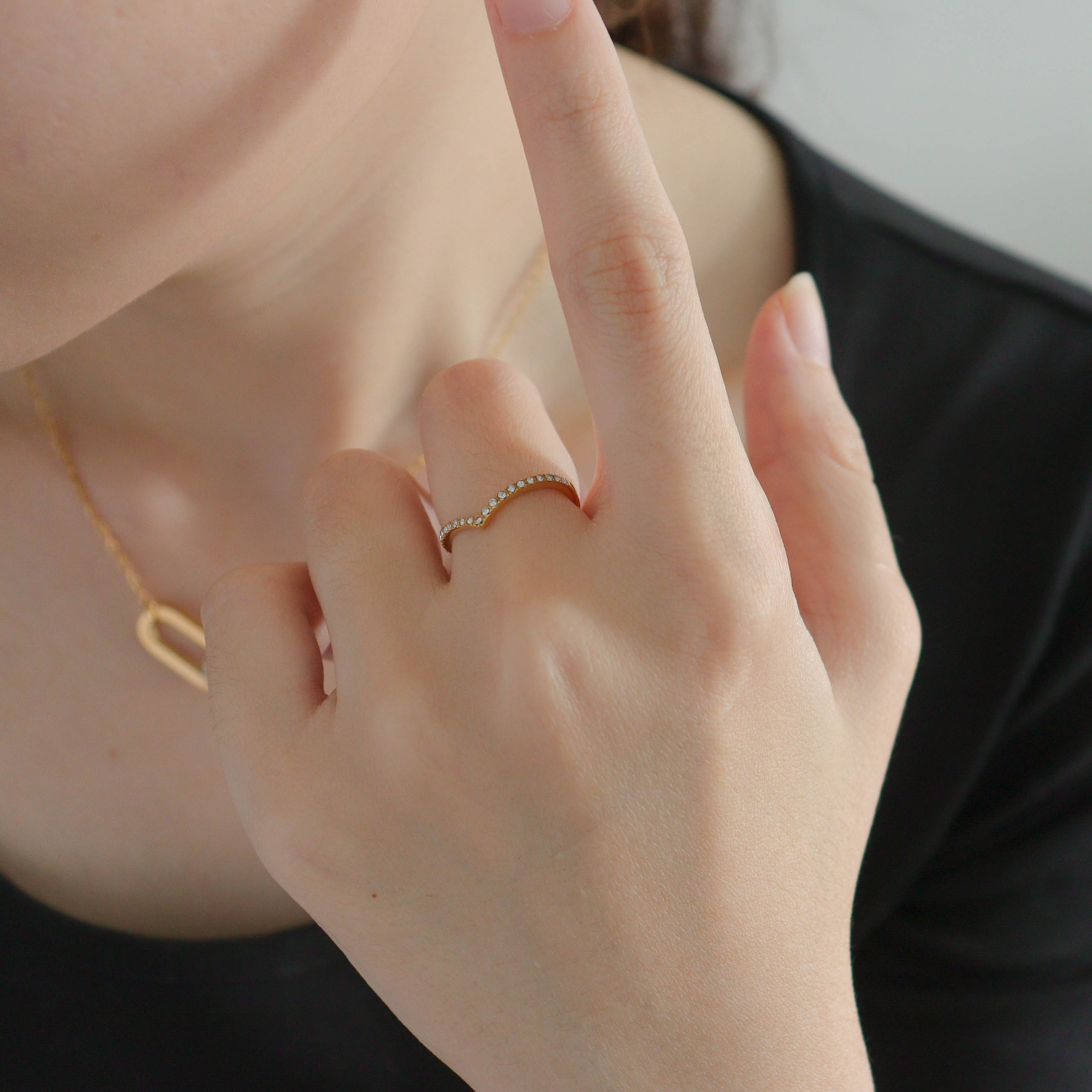 Circlet Gold Ring