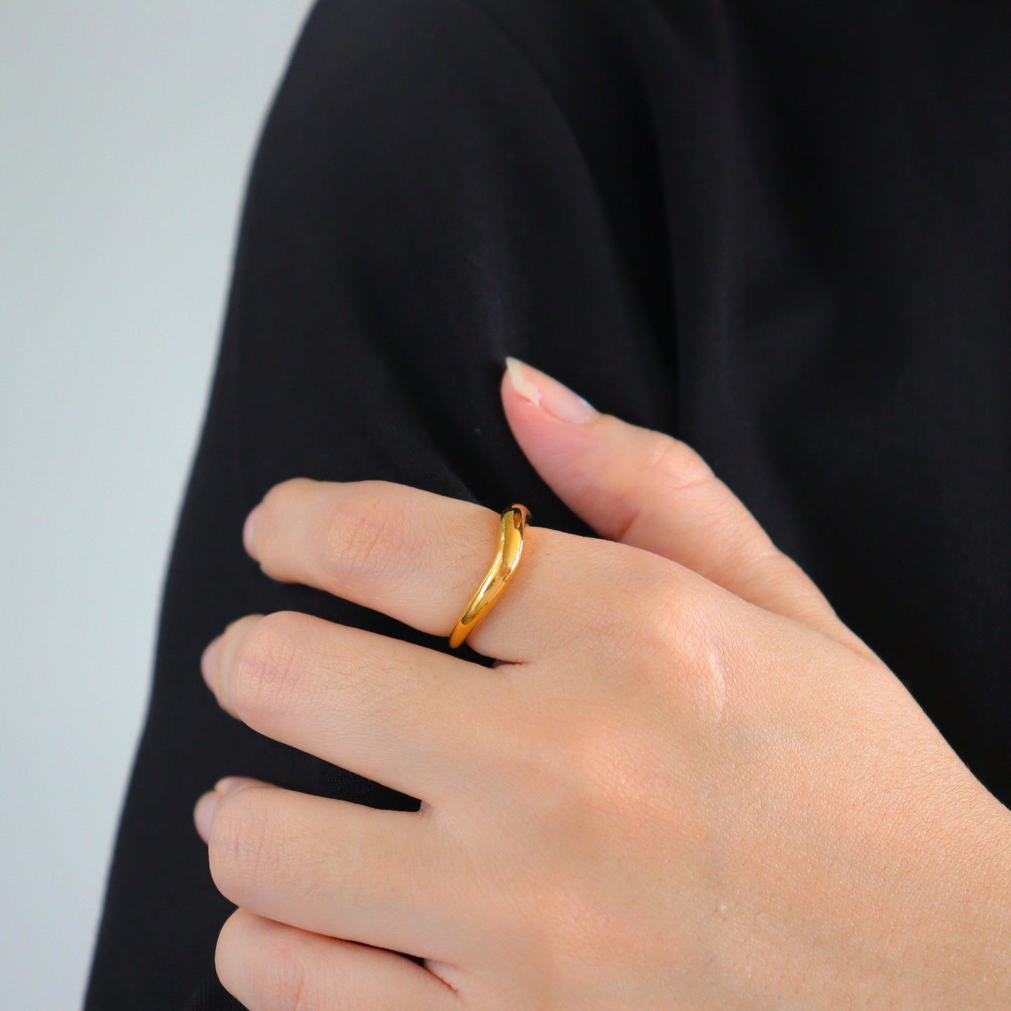 Elena Wave Ring