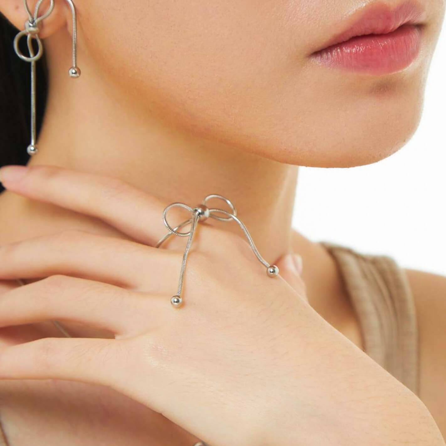 Dancing Bow Silver Ring