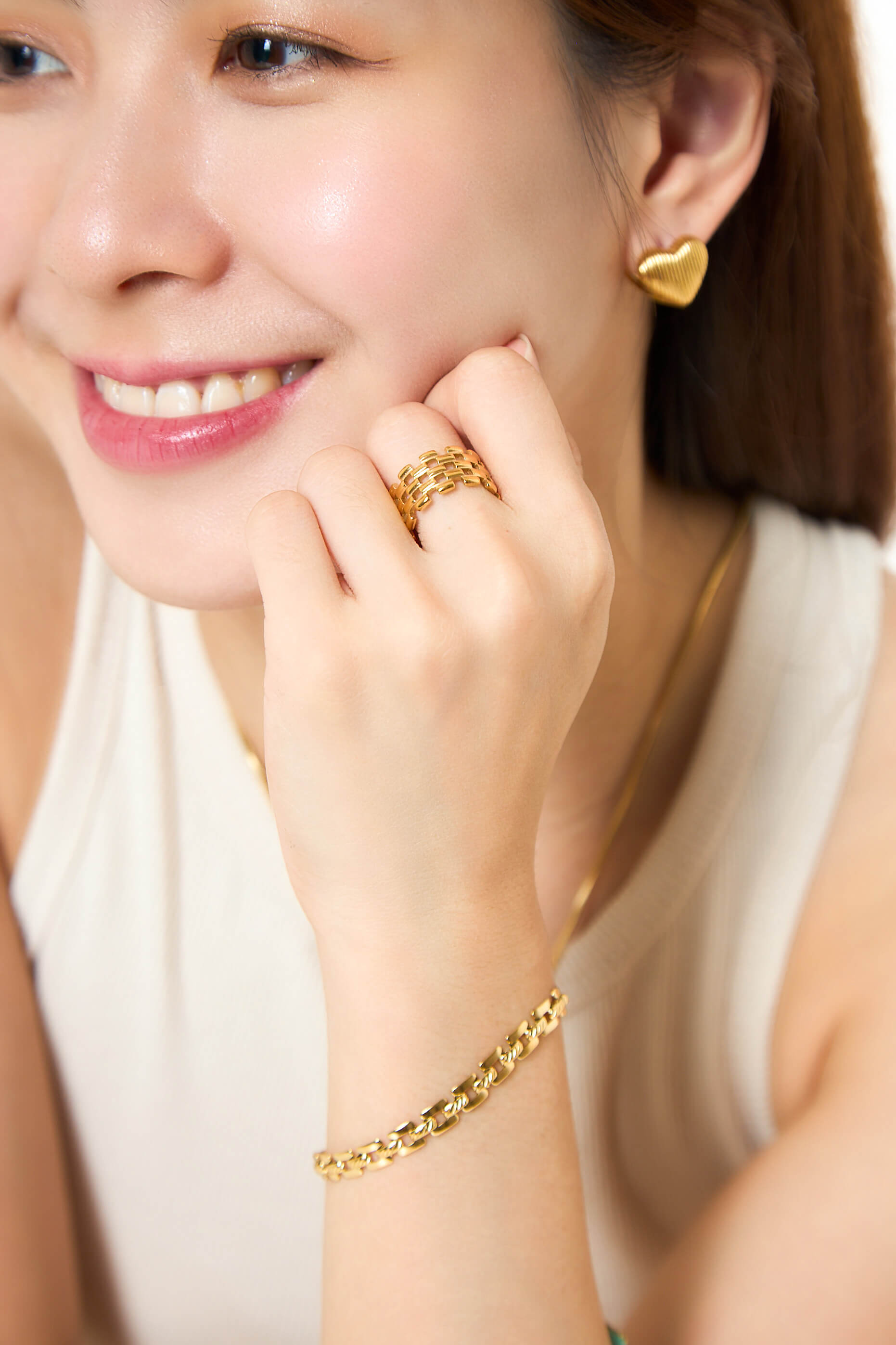 Colosseum Bold Gold Ring