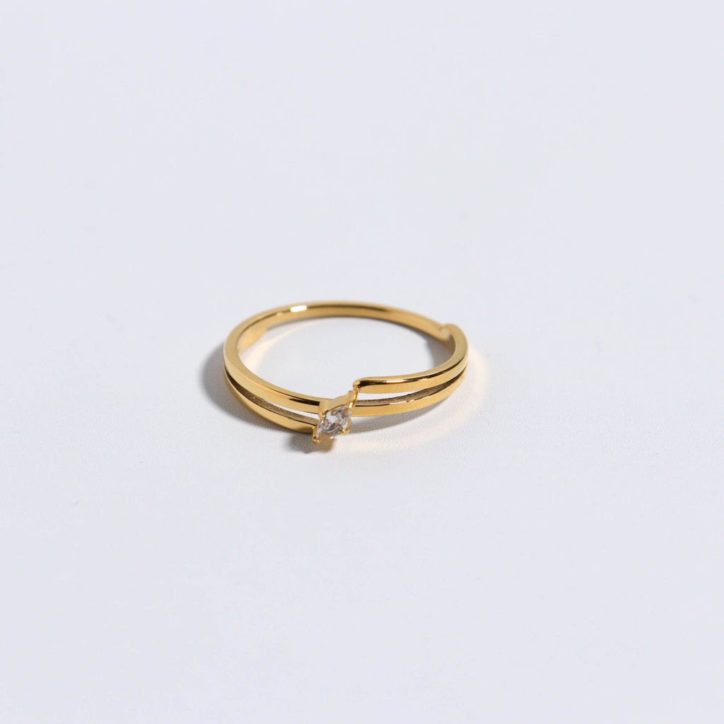 Hikari Gold Ring